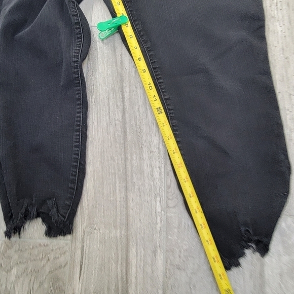 🌟HOST PICK🌟 Torrid High Rise Ultra Skinny Black 22 - Picture 14 of 16